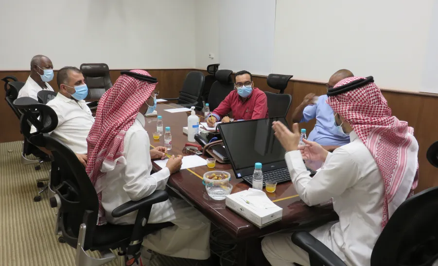 Project Final Receipt Committee holds a meeting  -  اجتماع لجنة الاستلام النهائي لمشروع مبنى الإدارة والعمادات المساندة