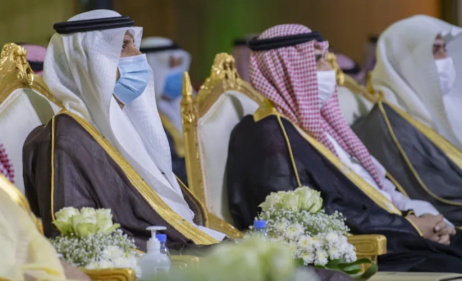 الجامعة تحتفل بمناسبة ذكرى اليوم الوطني الواحد و التسعين -  ]U,M