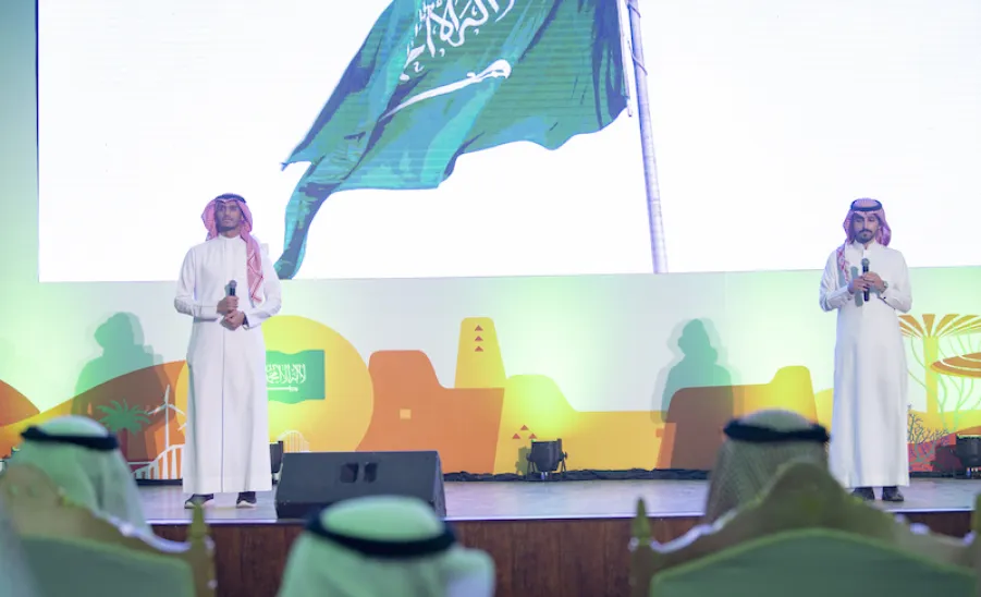 الجامعة تحتفل بمناسبة ذكرى اليوم الوطني الواحد و التسعين -  ]U,M
