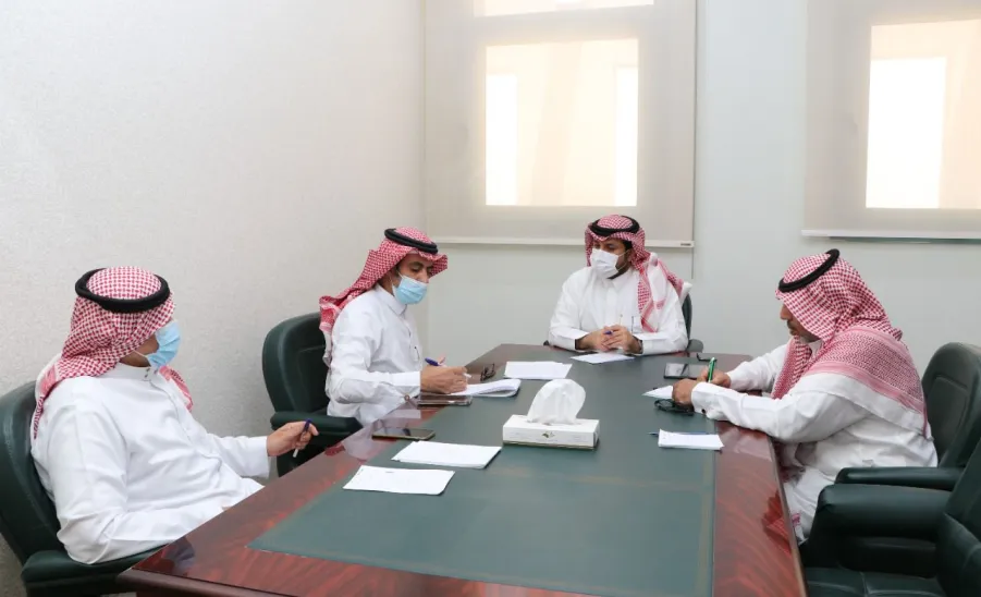العمادة تعقد اجتماعها التحضيري لبرنامج (أسبوع المكتبة) استعداداً لاستقال الطلبة الجدد للعام الجامعي ١٤٤٣ هـ - العمادة تعقد اجتماعها التحضيري لبرنامج (أسبوع المكتبة) استعداداً لاستقال الطلبة الجدد للعام الجامعي ١٤٤٣ هـ