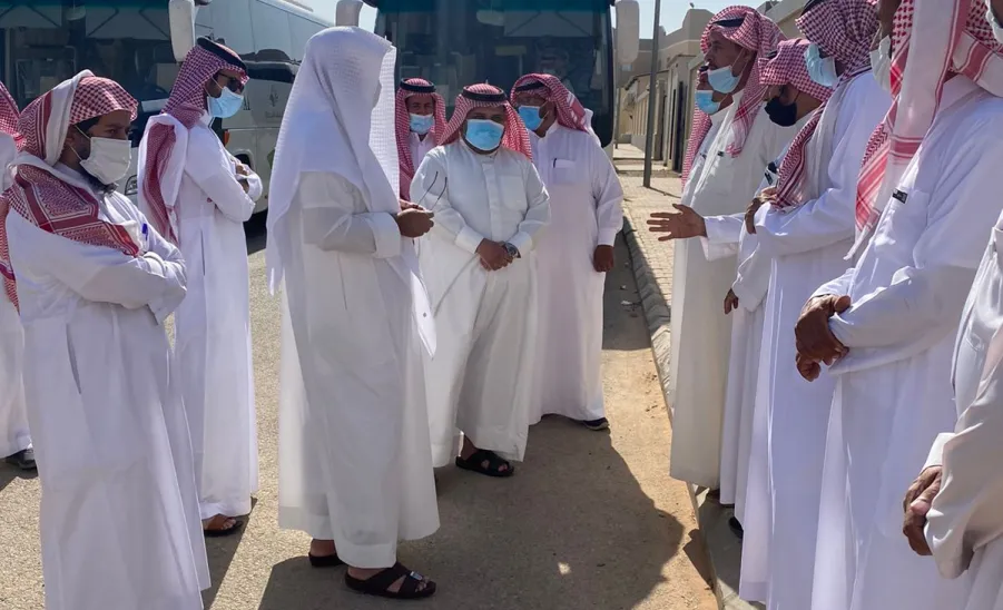 وكيل الجامعة يقوم بزيارة تفقدية للإدارة العامة للخدمات  - ووووكيل