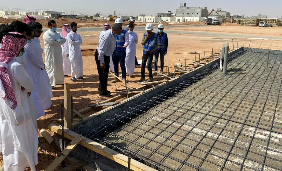 رحلة علمية من قسم الهندسة المدنية والبيئية الى مشروع الاسكان بمحافظة المجمعة  - رحلة علمية من قسم الهندسة المدنية والبيئية الى مشروع الاسكان بمحافظة المجمعة 