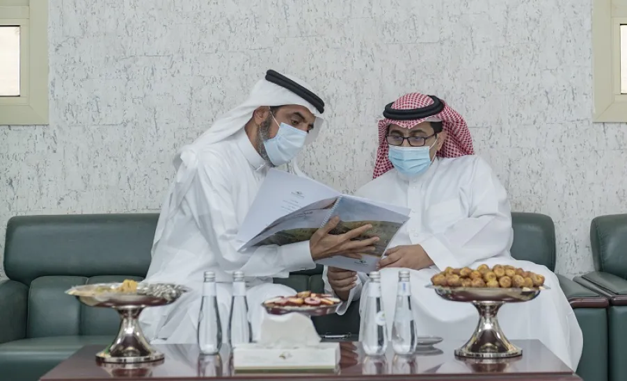  رئيس الجامعة يزور كلية العلوم والدراسات الإنسانية بحوطة سدير -  AA
