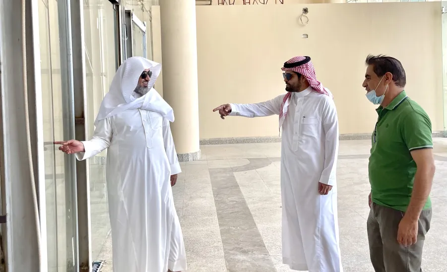 وكيل الجامعة يتفقد مراحل العمل في مشروع المباني العاجلة للطالبات - وكيل الجامعة يتفقد مراحل العمل في مشروع المباني العاجلة للطالبات
