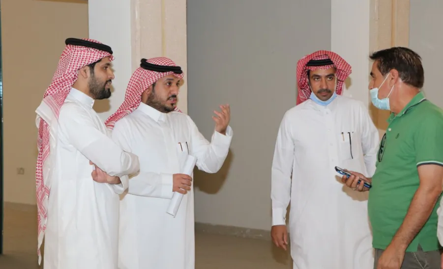عميد شؤون المكتبات يزور مقر المكتبة بمشروع مجمع الطالبات بالمدينة الجامعية - عميد شؤون المكتبات يزور مقر المكتبة بمشروع مجمع الطالبات بالمدينة الجامعية