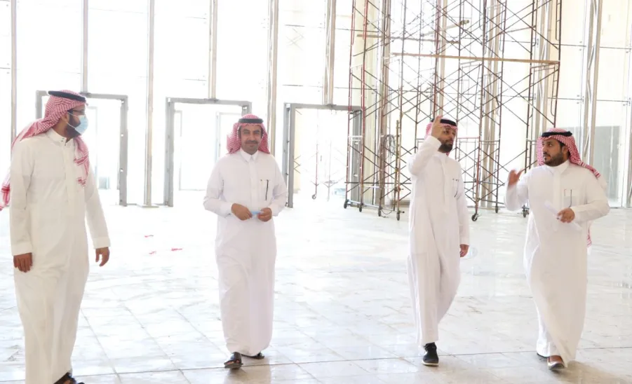 عميد شؤون المكتبات يزور مقر المكتبة بمشروع مجمع الطالبات بالمدينة الجامعية - عميد شؤون المكتبات يزور مقر المكتبة بمشروع مجمع الطالبات بالمدينة الجامعية