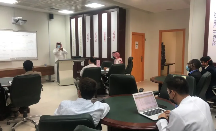 مكتب تحقيق الرؤية يعقد ورش عمل تعريفية لمنصة جودة -  مكتب الرؤية