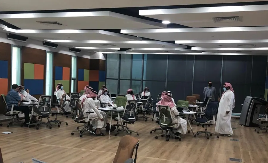 مكتب تحقيق الرؤية يعقد ورشة عمل لمنسقي المؤشرات في الجامعة -  مكتب الرؤية
