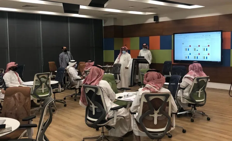 مكتب تحقيق الرؤية يعقد ورشة عمل لمنسقي المؤشرات في الجامعة -  مكتب الرؤية
