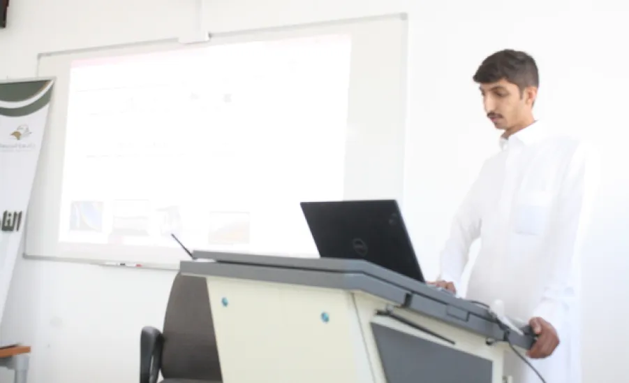 دورة تدريبية طلابية بكلية الهندسة بعنوان "كيفية اختيار جهاز الحاسب الالي المحمول-Laptop - المناسب - دورة تدريبية طلابية بكلية الهندسة بعنوان "كيفية اختيار جهاز الحاسب الالي المحمول-Laptop - المناسب