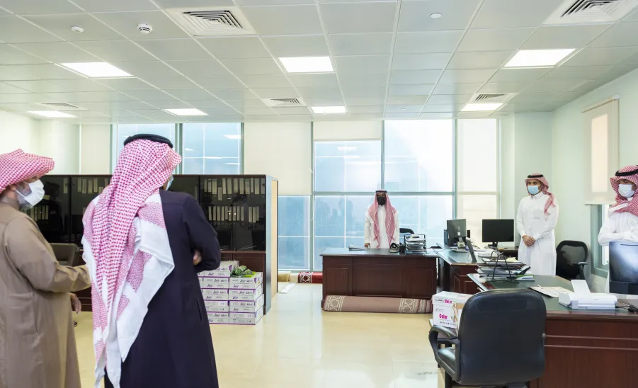 وكيل الجامعة يزور الإدارة العامة للشؤون الإدارية والمالية -  وكيل الجامعة يزور الإدارة العامة للشؤون الإدارية والمالية