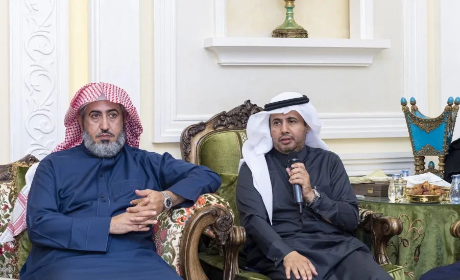 SHEIKH AL-FAWZAN RESEARCH CHAIR FOR INHERITANCE HOLDS FIRST SCIENTIFIC MEETING
 - a