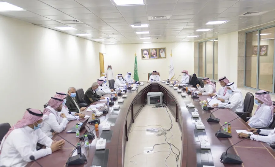 MU RECTOR REVIEWS THE PROGRAMS OF STRATEGIC PLANS AND INDICATORS
 - a