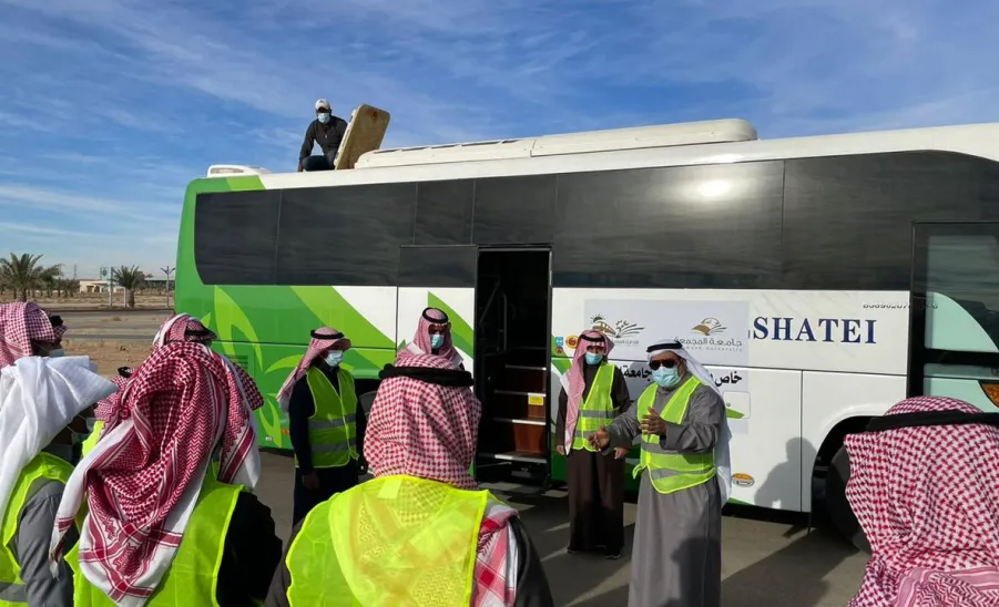 تنفيذ عدد من المبادرات التأهيلية للطالبات والسائقين للتعامل مع المخاطر المتعددة -  الاى