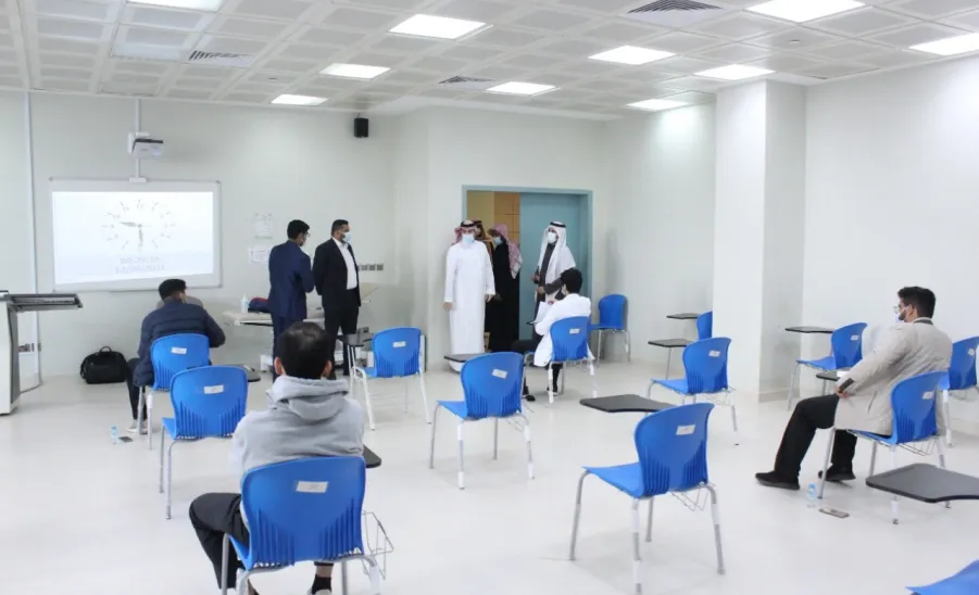 Vice-Rector for Educational Affairs' tour of inspection to several colleges  - زيارة كلية العلوم الطبية 