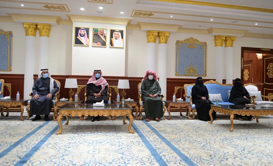 MU SIGNS AGREEMENTS IN MULTIPLE BUSINESS SECTORS  - جامعة المجمعة 