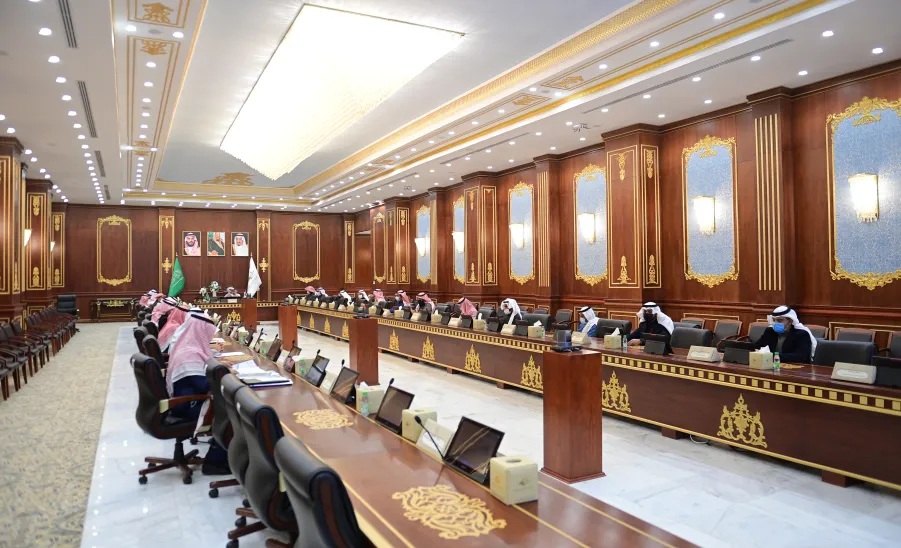 مجلس الجامعة يعقد اجتماعه الخامس للعام 1443هـ - جامعة المجمعة 