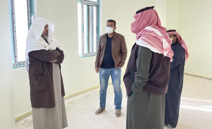 Vice-Rector inspects the progress of GAS's new building  - وكيل الجامعة يتفقد مراحل العمل في مشروع مبنى الإدارة العامة للخدمات