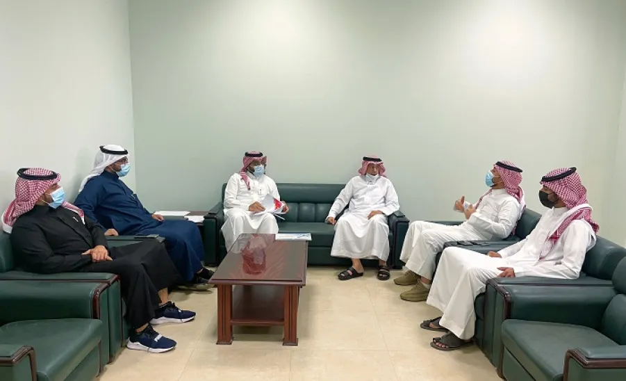 زيارة فريق العمادة لإدارة التخطيط الإستراتيجي ضمن برنامج تقويم الإدارات 1443هـ - .