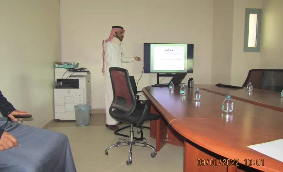 الإدارة تنظم دورة فن صياغة الخطابات  - صياغة الخطابات 1