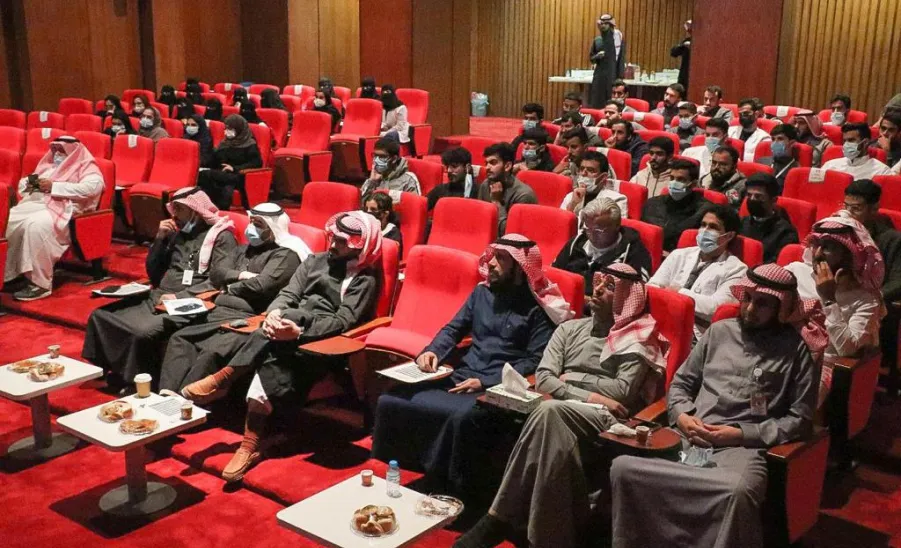 الجامعة تقيم ملتقى التخصصات الطبية - جامعة المجمعة