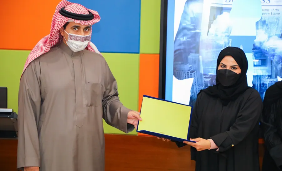 رئيس الجامعة يرعى لقاء التصفيات النهائية للمرحلة الأولى لتحدي الابتكار الجامعي للتنمية المستدامة -  جامعة المجمعة 