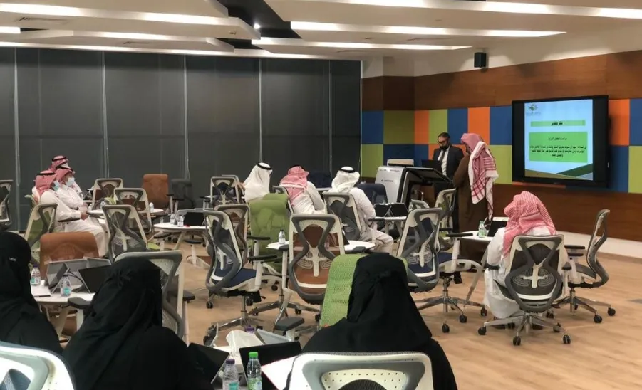 إدارة قياس الاداء بالمكتب تعقد ورشة عمل لملاك المؤشرات في الجامعة - مكتب الرؤية