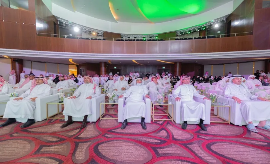 MU SIGNS AGREEMENT WITH MINISTRY OF HUMAN RESOURCES AND SOCIAL DEVELOPMENT TO EMPOWER WOMEN IN SAUDI MARKET
 -  الجامعة توقع اتفاقية تعاون مع وزارة الموارد البشرية والتنمية الاجتماعية لدعم التمكين الوظيفي للمرأة وزيادة مشاركتها في سوق العمل السعودي