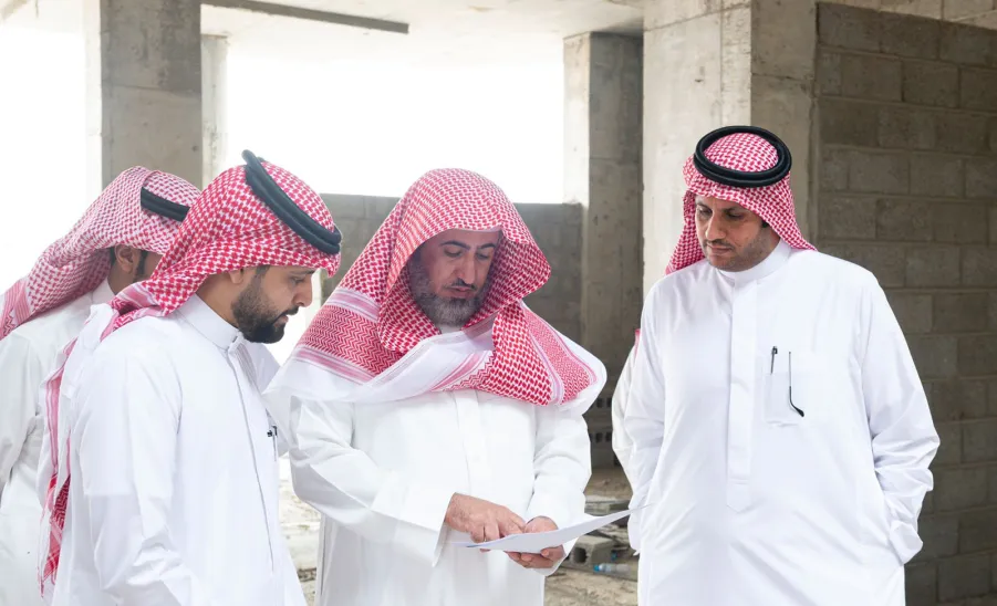 INSPECTION TOUR BY VICE-RECTOR TO VIRTUAL LEARNING CENTER BUILDING
 -  جامعة المجمعة 