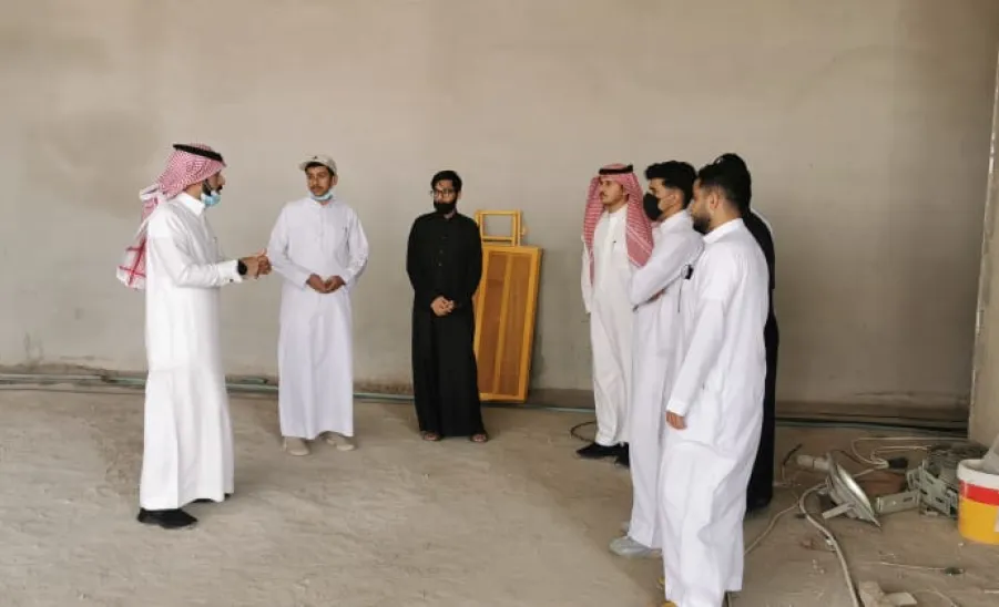 College of Engineering students visit the university hotel project
 -  زيارة طلاب الهندسة لمشروع فندق الجامعة