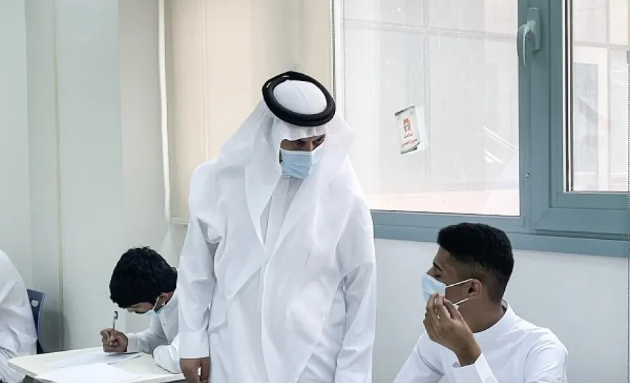 وكيل الجامعة للشؤون التعليمية يزور كليات الجامعة للاطمئنان على سير الاختبارات -  تفقد الاختبارات