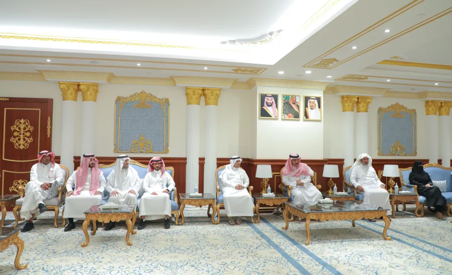 برعاية رئيس الجامعة...مركز خدمات التوظيف وشؤون الخريجين يوقع اتفاقيات مع بلدية المجمعة وعدد من جهات القطاع الخاص  - اتفاقيات مركز الخريجين