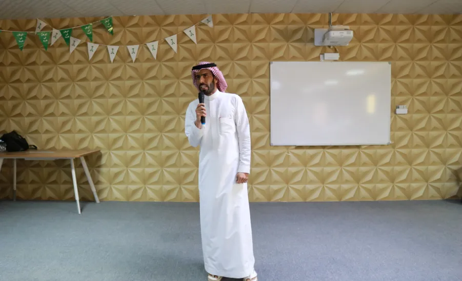 الإدارة تحتفل بعد تحقيق المركز الأول بجائزة رئيس الجامعة للجودة والتميز - 2