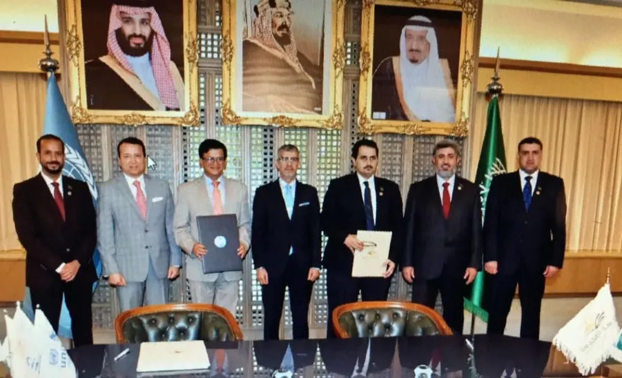 في لقائه بمندوب المملكة لدى الأمم المتحدة بجنيف   رئيس جامعة المجمعة يوقع اتفاقية خدمات مع معهد الأمم المتحدة للتدريب والبحث -  جامعة المجمعة