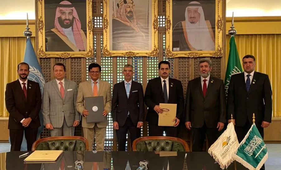 في لقائه بمندوب المملكة لدى الأمم المتحدة بجنيف   رئيس جامعة المجمعة يوقع اتفاقية خدمات مع معهد الأمم المتحدة للتدريب والبحث -  جامعة المجمعة