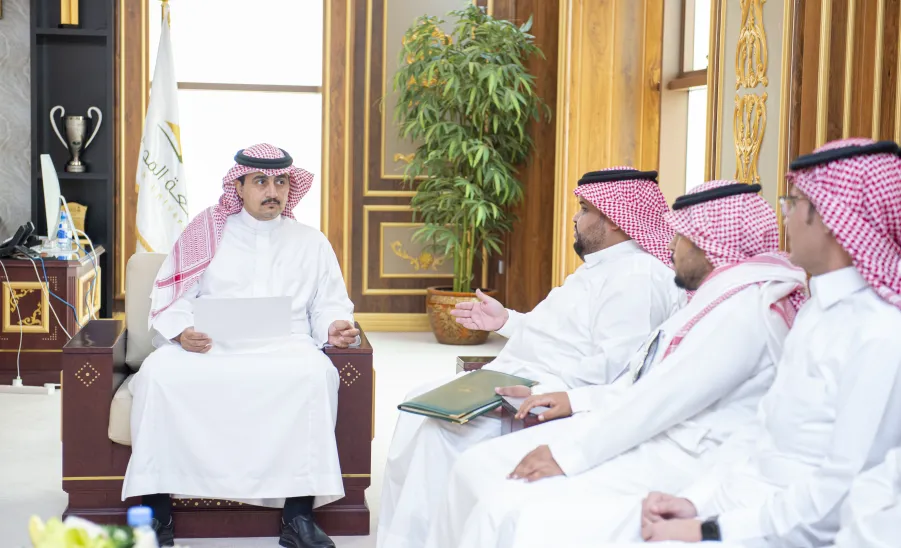 MU RECTOR REVIEWS SERVICE BUSINESS PLAN FOR NEW ACADEMIC YEAR  -  جامعة المجمعة 