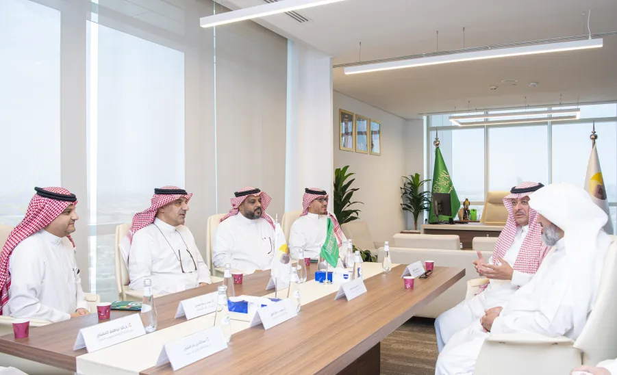 MU SIGNS A TRAINING CONTRACT WITH KING ABDUL AZIZ ROYAL RESERVE -  جامعة المجمعة 
