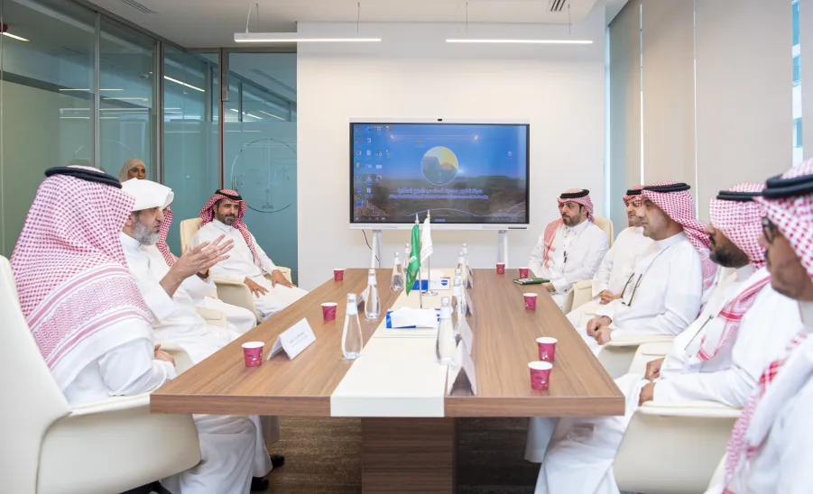 MU SIGNS A TRAINING CONTRACT WITH KING ABDUL AZIZ ROYAL RESERVE -  جامعة المجمعة 
