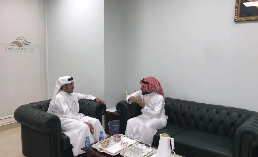 وكيل الجامعة للشؤون التعليمية يزور عمادة القبول والتسجيل ويناقش الجوانب الأكاديمية والفنية -  زيارات الدكتور العبودي
