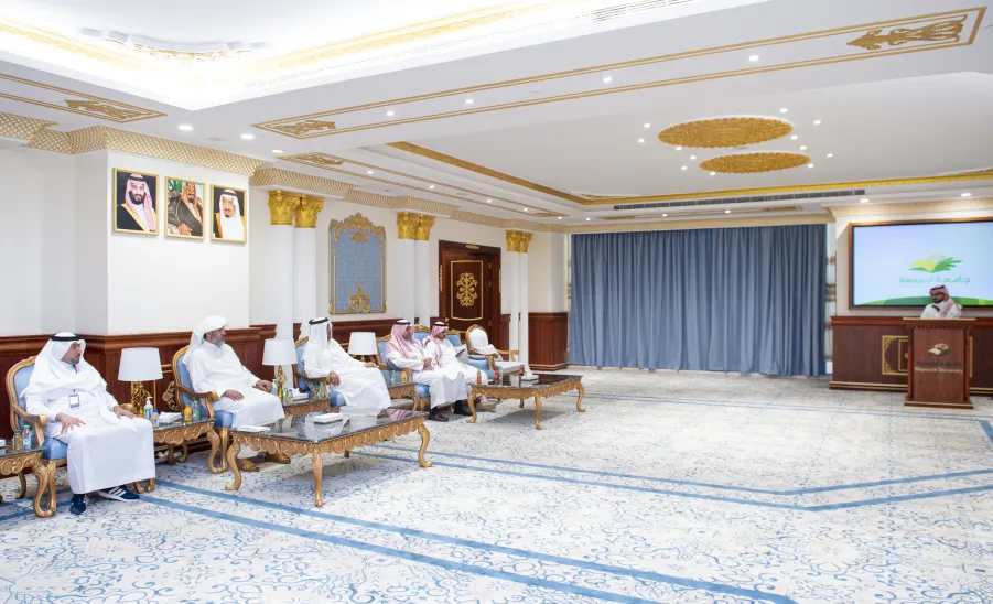 MU SIGNS COOPERATION AGREEMENT WITH CCC BY STC - جامعة المجمعة 