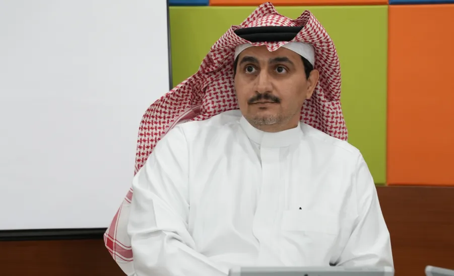 خلال ملتقى الفصول الثلاثة رئيس الجامعة يؤكد على أن المواءمة بين المخرجات وسوق العمل من أولويات الجامعة - جامعة المجمعة 