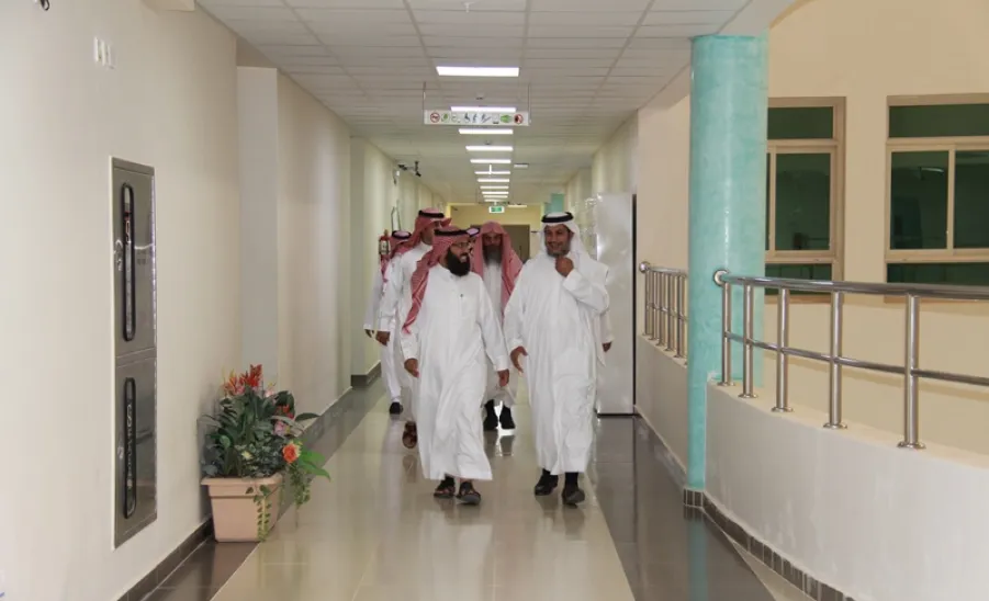 Vice Rector for Educational Affairs on visit to the College 
 - زيارة وكيل الجامعة للشؤون التعليمية للكلية