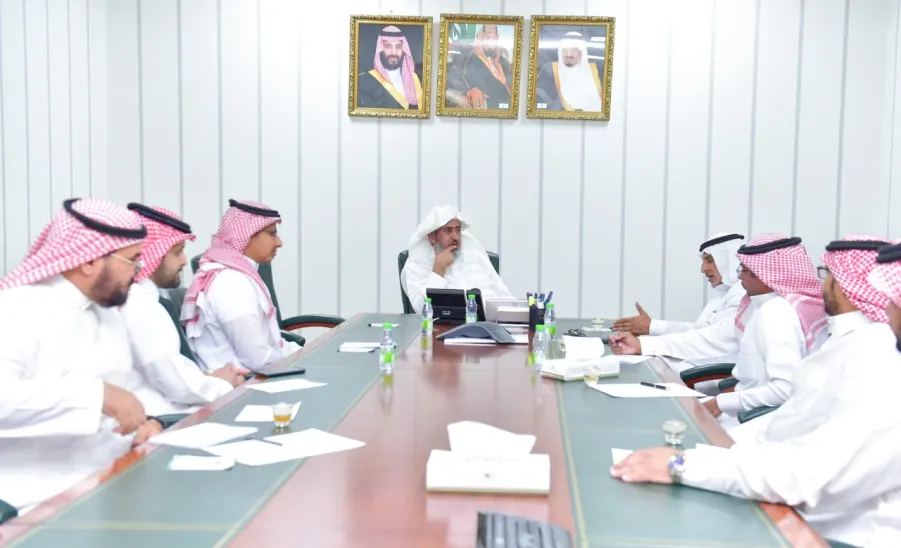  وكيل الجامعة يتابع أعمال النقل إلى المقرات الجديدة -   وكيل الجامعة يتابع أعمال النقل إلى المقرات الجديدة