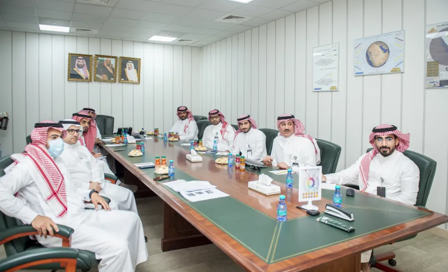 MU VICE-RECTOR WELCOMES A DELEGATION OF SASO -  جامعة المجمعة