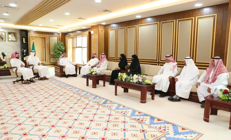 MU WELCOMES A DELEGATION OF INTERNAL AUDITING FROM JEDDAH UNIVERSITY  -  جامعة المجمعة 