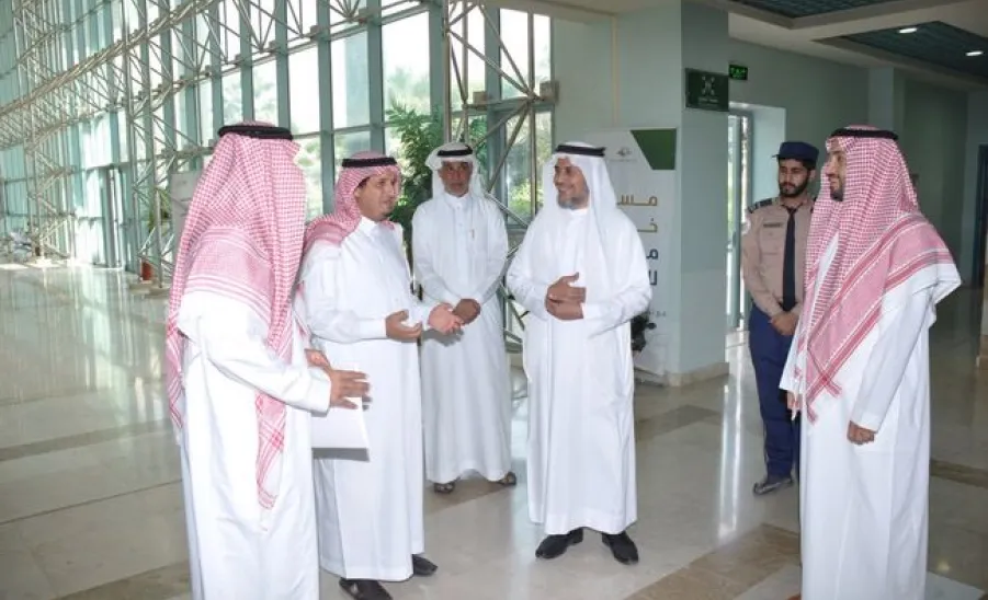 زيارة سعادة وكيل الجامعة للشؤون التعليمية أ.د محمد بن صالح العبودي لكلية التربية للوقوف على سير الاختبارات النهائية الإلكترونية  - زيارة سعادة وكيل الجامعة للشؤون التعليمية أ.د محمد بن صالح العبودي لكلية التربية للوقوف على سير الاختبارات النهائية الإلكترونية 