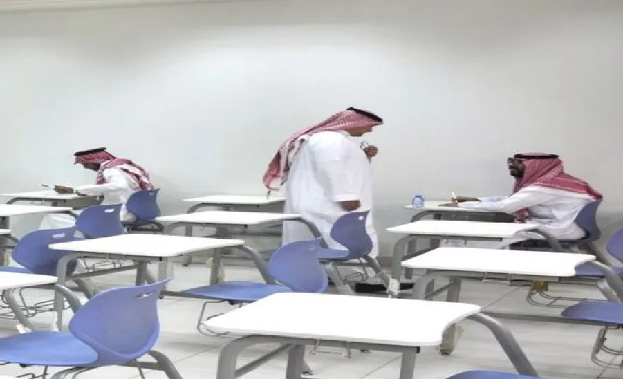 MU rector visits College of Education  -  زيارة رئيس الجامعة لكلية التربية 