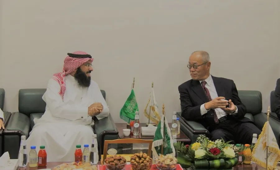 JAPAN AMBASSADOR VISITS COLLEGE OF SCIENCE AND HUMANITIES IN GHAT -  جامعة المجمعة 