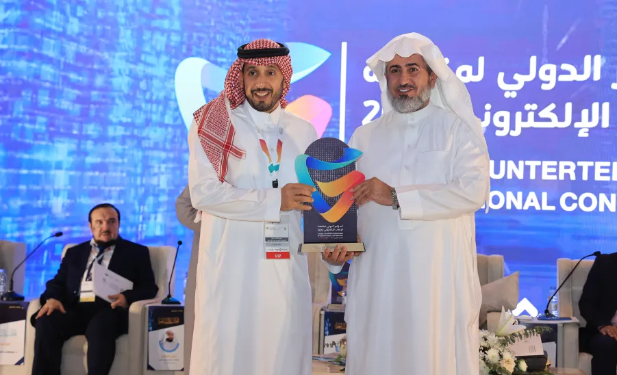 أ.د. مسلّم الدوسري يشارك في المؤتمر الدولي لمكافحة الإرهاب الإلكتروني - أ.د. مسلّم الدوسري يشارك في المؤتمر الدولي لمكافحة الإرهاب الإلكتروني 