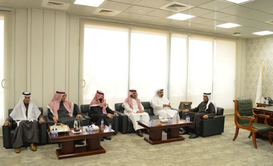 في سياق جهود الجامعة الحثيثة نحو المواءمة مع متطلبات سوق العمل... وكيل الجامعة للشؤون التعليمية "أ.د العبودي" يؤكد أهمية التعاون مع القطاع الخاص -  جانب من استقبال أ.د العبودي